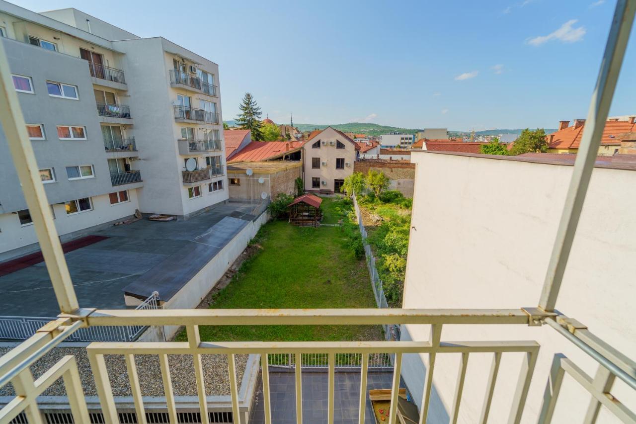 5* Mansion In City Center Cluj-Napoca Exterior photo